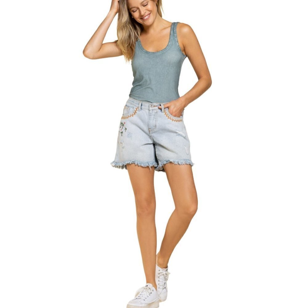 NWT POL High Rise Embroidered Distressed Fringed Rae Hem Denim Shorts - Picture 2 of 10